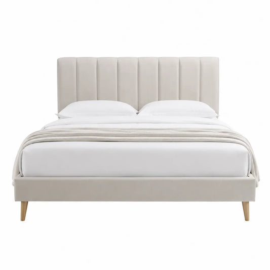 Letto matrimoniale in tessuto beige con testiera e gambe in legno